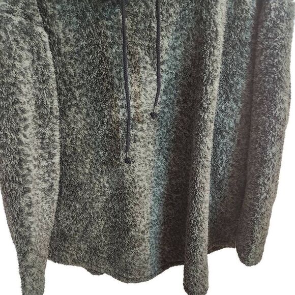 Maurices Green 2X Sherpa Pullover - Picture 5 of 11